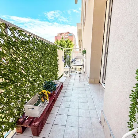 Springfield Apartment, A 2 Passi Dal Mare Rifa819 * サン・ベネデット・デル・トロント
