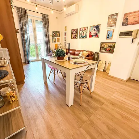 Apartman Springfield Apartment, A 2 Passi Dal Mare Rifa819 *